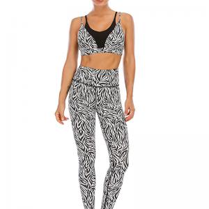 Wholesale Sport Suit Women Fitness Clothing Yoga Set Gym Sportswear Running Leggings Women Set Animal Printed Two Piece Set