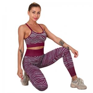 Seamless Stripes Patterns Design Bra And Leggings Two Colors Mixed Style Gym Yoga Suit Women Workout Clothes